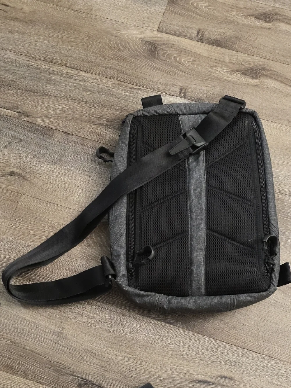Maxpedition Entity Tech Sling Bag-Dark Grey & Black